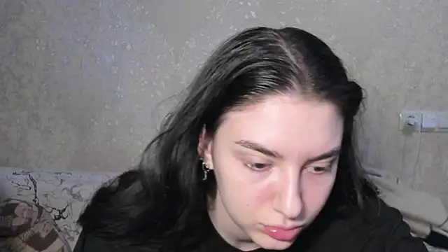 Snapshot of muuur_love231 chatting on May 20, 4:57 pm muuur love231 online show from May 20, 4:57 pm