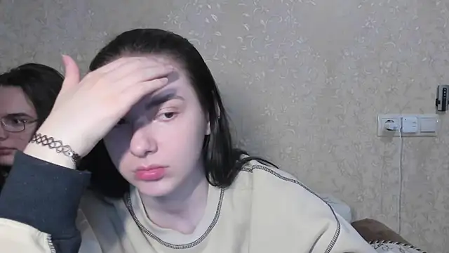 Snapshot of muuur_love231 chatting on June 20, 10:56 pm muuur love231 online show from June 20, 10:56 pm