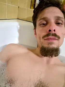 legars844 online show from March 31, 2:28 pm