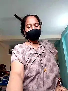 Snapshot of Sexi_roovi chatting on July 1, 2:13 am Sexi roovi online show from July 1, 2:13 am
