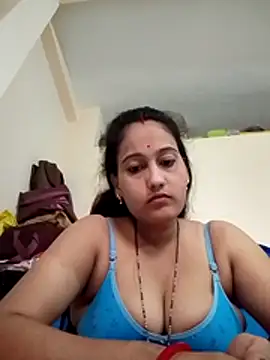 Snapshot of Sexi_roovi chatting on July 17, 7:04 am Sexi roovi online show from July 17, 7:04 am