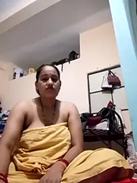 Snapshot of Sexi_roovi chatting on July 18, 8:45 pm Sexi roovi online show from July 18, 8:45 pm