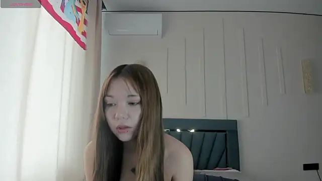 kok0mi online show from May 2, 3:33 am