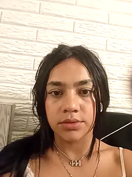 Snapshot of baby-skinnd chatting on March 22, 1:09 am baby-skinnd online show from March 22, 1:09 am