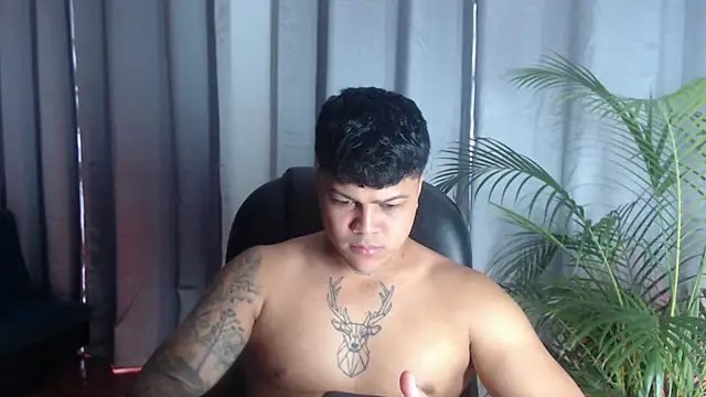 Pedro x777 online show from June 25, 4:00 pm
