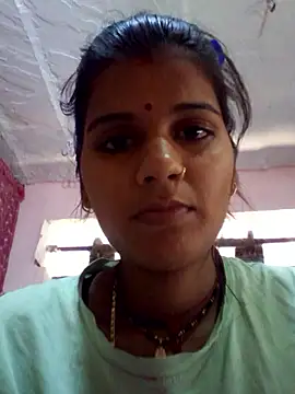 Snapshot of Raveena0990 chatting on May 19, 2:07 am Raveena0990 online show from May 19, 2:07 am