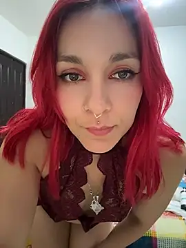 Snapshot of Amelie-RedHoney chatting on May 16, 4:20 am Amelie-RedHoney online show from May 16, 4:20 am