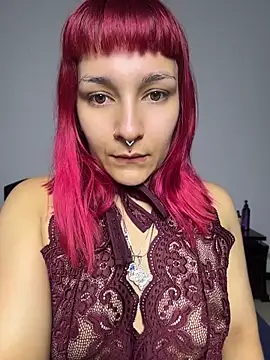 Snapshot of Amelie-RedHoney chatting on June 10, 7:46 pm Amelie-RedHoney online show from June 10, 7:46 pm