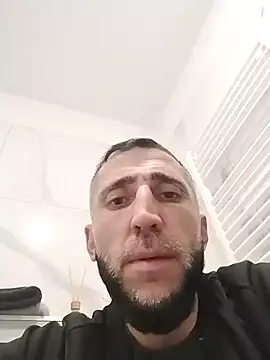 Alexandro111777 online show from March 29, 6:02 am