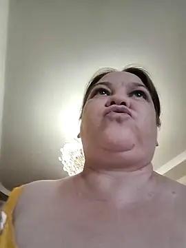 Snapshot of _Yourpussy_ chatting on March 22, 12:30 pm Yourpussy online show from March 22, 12:30 pm