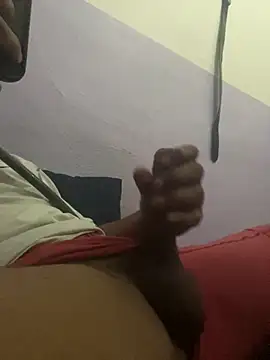 Snapshot of TheColoured_Gent chatting on May 23, 7:07 pm TheColoured Gent online show from May 23, 7:07 pm