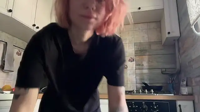 TenderChloe online show from July 13, 9:23 am