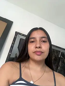 HaileyBiieber online show from April 4, 9:12 pm