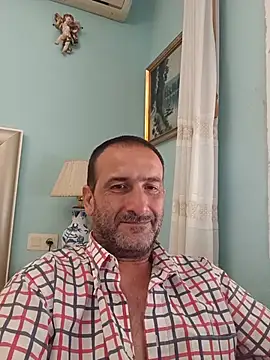 Snapshot of DanTrov79 chatting on May 21, 7:59 am DanTrov79 online show from May 21, 7:59 am