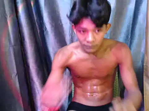 Snapshot of pinoy_lowey18 chatting on April 19, 3:28 am pinoy lowey18 online show from April 19, 3:28 am