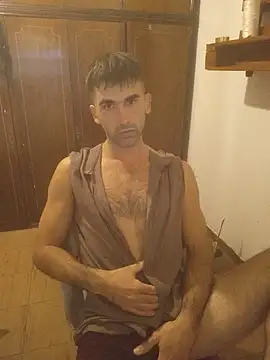 Snapshot of Tomasselo chatting on May 9, 6:13 pm Tomasselo online show from May 9, 6:13 pm