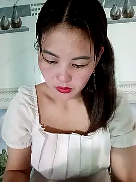 meg 06 online show from May 6, 7:57 am