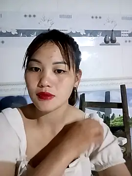 Snapshot of meg_06 chatting on May 12, 12:46 pm meg 06 online show from May 12, 12:46 pm