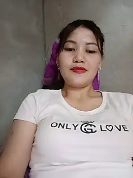 Snapshot of meg_06 chatting on May 30, 12:57 pm meg 06 online show from May 30, 12:57 pm