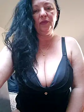 Snapshot of angelicalov chatting on April 9, 5:51 am angelicalov online show from April 9, 5:51 am