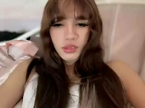 Snapshot of Leijona_Milker chatting on April 24, 8:39 am Leijona Milker online show from April 24, 8:39 am
