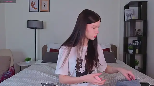 Snapshot of SophiaAltidor chatting on April 1, 1:17 am SophiaAltidor online show from April 1, 1:17 am