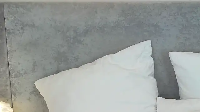 Lana Drake online show from April 1, 8:15 am