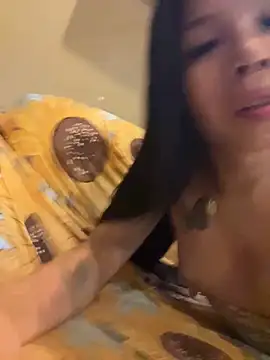 Snapshot of Wildfucker28xxx chatting on April 14, 1:28 pm Wildfucker28xxx online show from April 14, 1:28 pm