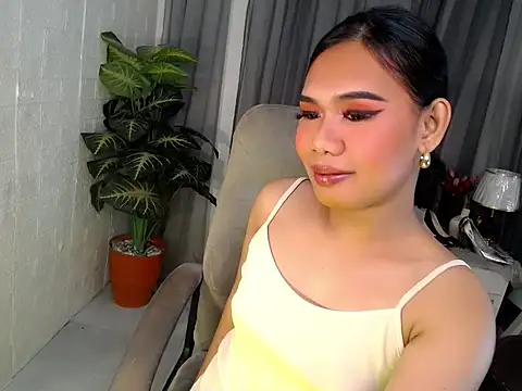 Snapshot of Yourgorgeousmarge chatting on April 19, 1:38 am Yourgorgeousmarge online show from April 19, 1:38 am