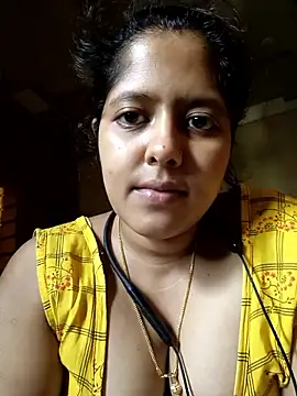 Snapshot of Aditi_sarkar chatting on April 30, 7:04 am Aditi sarkar online show from April 30, 7:04 am