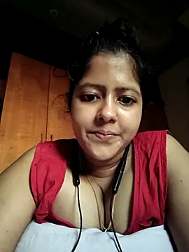 Snapshot of Aditi_sarkar chatting on May 10, 11:15 am Aditi sarkar online show from May 10, 11:15 am