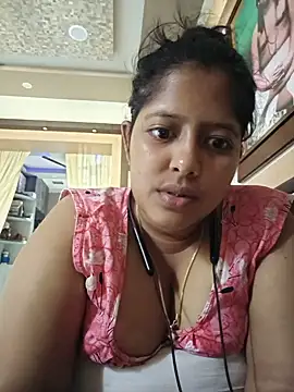 Snapshot of Aditi_sarkar chatting on May 18, 9:37 am Aditi sarkar online show from May 18, 9:37 am