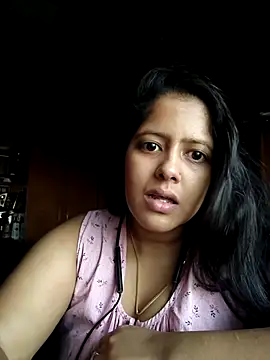 Snapshot of Aditi_sarkar chatting on May 27, 11:07 am Aditi sarkar online show from May 27, 11:07 am