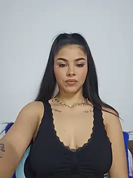 Crissdesire online show from June 11, 4:16 pm