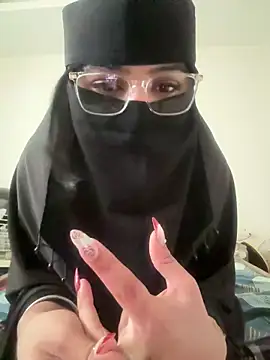 Snapshot of karandeep_kaur_isback chatting on March 25, 7:14 am karandeep kaur isback online show from March 25, 7:14 am