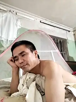 Snapshot of Tinh_love chatting on April 26, 3:21 pm Tinh love online show from April 26, 3:21 pm