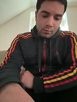 Snapshot of JackySexyy chatting on March 25, 4:24 pm JackySexyy online show from March 25, 4:24 pm