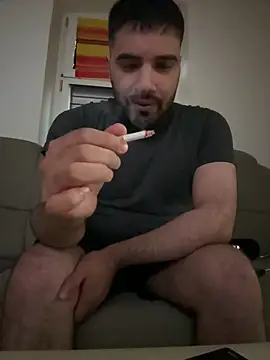Snapshot of JackySexyy chatting on April 13, 6:02 pm JackySexyy online show from April 13, 6:02 pm
