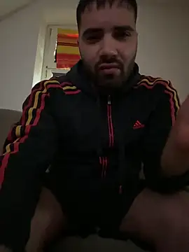 Snapshot of JackySexyy chatting on April 14, 3:51 pm JackySexyy online show from April 14, 3:51 pm