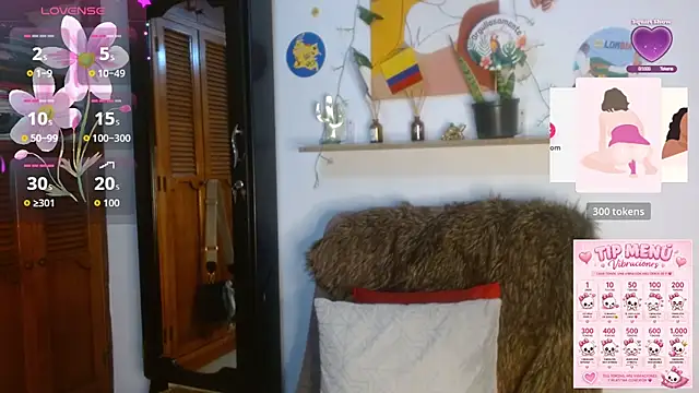 Snapshot of ivanna_dl chatting on June 24, 2:10 am ivanna dl online show from June 24, 2:10 am