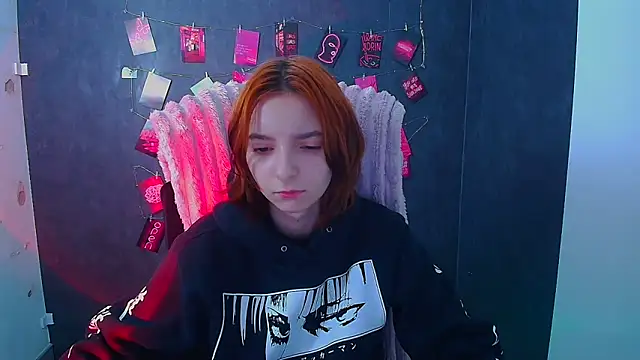 Snapshot of Butterfly_Milly chatting on April 26, 6:00 am Butterfly Milly online show from April 26, 6:00 am