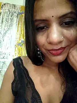 Snapshot of khushi_ji00 chatting on July 4, 4:40 am khushi ji00 online show from July 4, 4:40 am