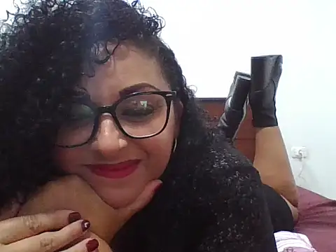 Snapshot of lachurca693 chatting on April 29, 3:54 am lachurca693 online show from April 29, 3:54 am