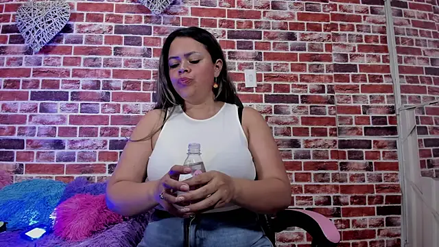Miss Pecados online show from June 1, 7:59 pm