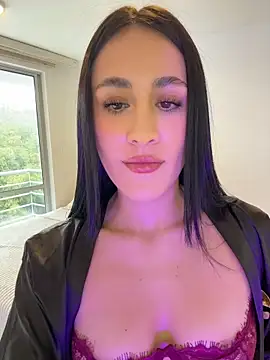 SerenaFox  online show from May 2, 5:51 pm