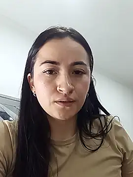 Snapshot of kimberly_peter chatting on June 26, 8:13 pm kimberly peter online show from June 26, 8:13 pm