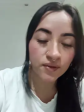 Snapshot of kimberly_peter chatting on July 2, 8:15 pm kimberly peter online show from July 2, 8:15 pm