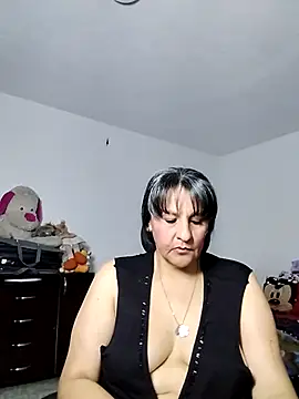 Merlyna Goldenss online show from April 22, 2:58 am