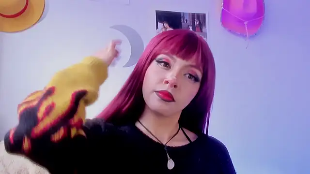 Snapshot of Nyxara- chatting on April 29, 8:59 pm Nyxara- online show from April 29, 8:59 pm