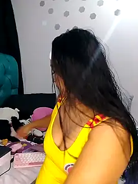 Snapshot of antonelamistresxxx chatting on June 12, 12:31 am antonelamistresxxx online show from June 12, 12:31 am